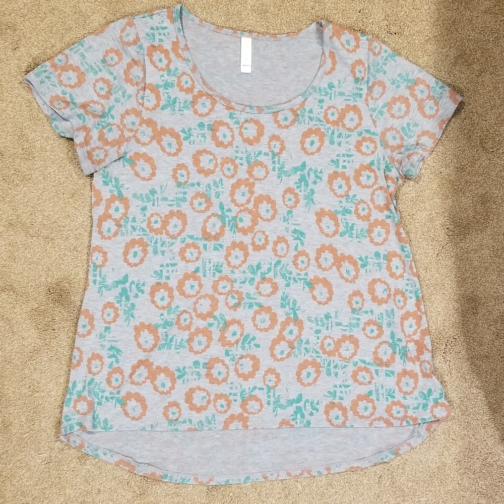 Lularoe classic T